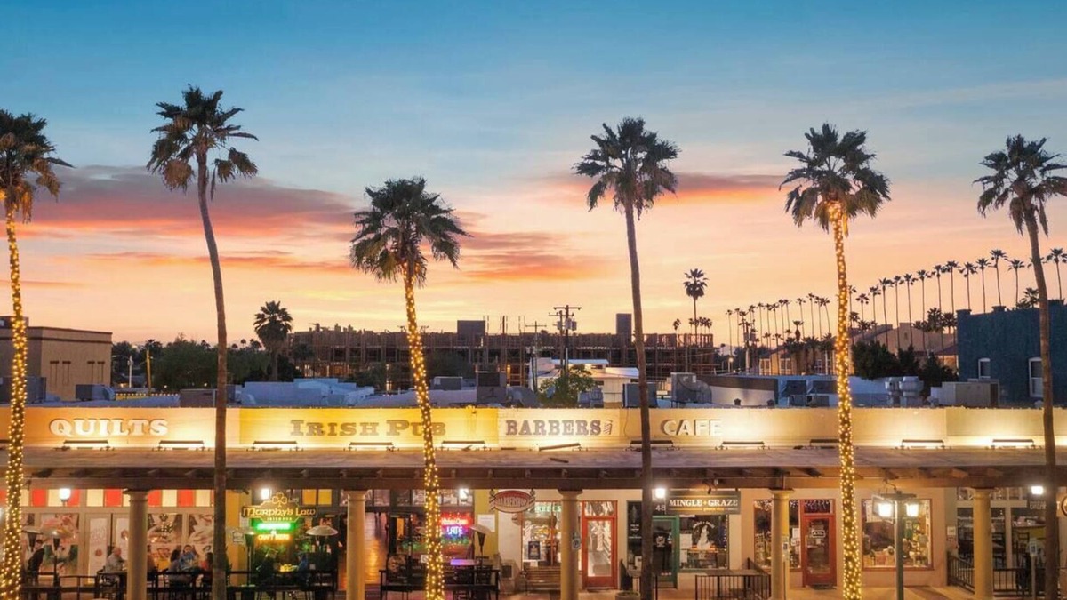 Silk Stocking Neighborhood House | Makai-Sparkling Heated Pool-Downtown Chandler