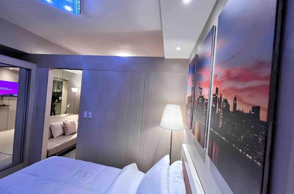 Valenzuela Apartment | Makati Room 381 1 br deluxe SMJazz T2 residence New