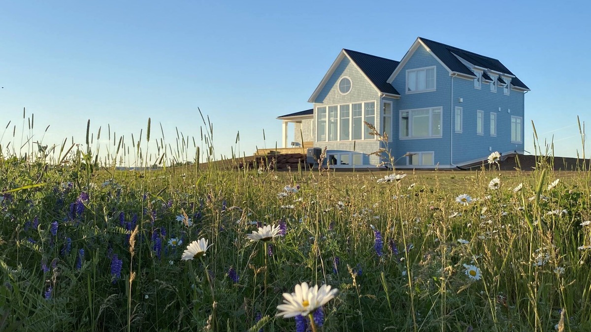 Victoria House | Make This Your “New Normal"