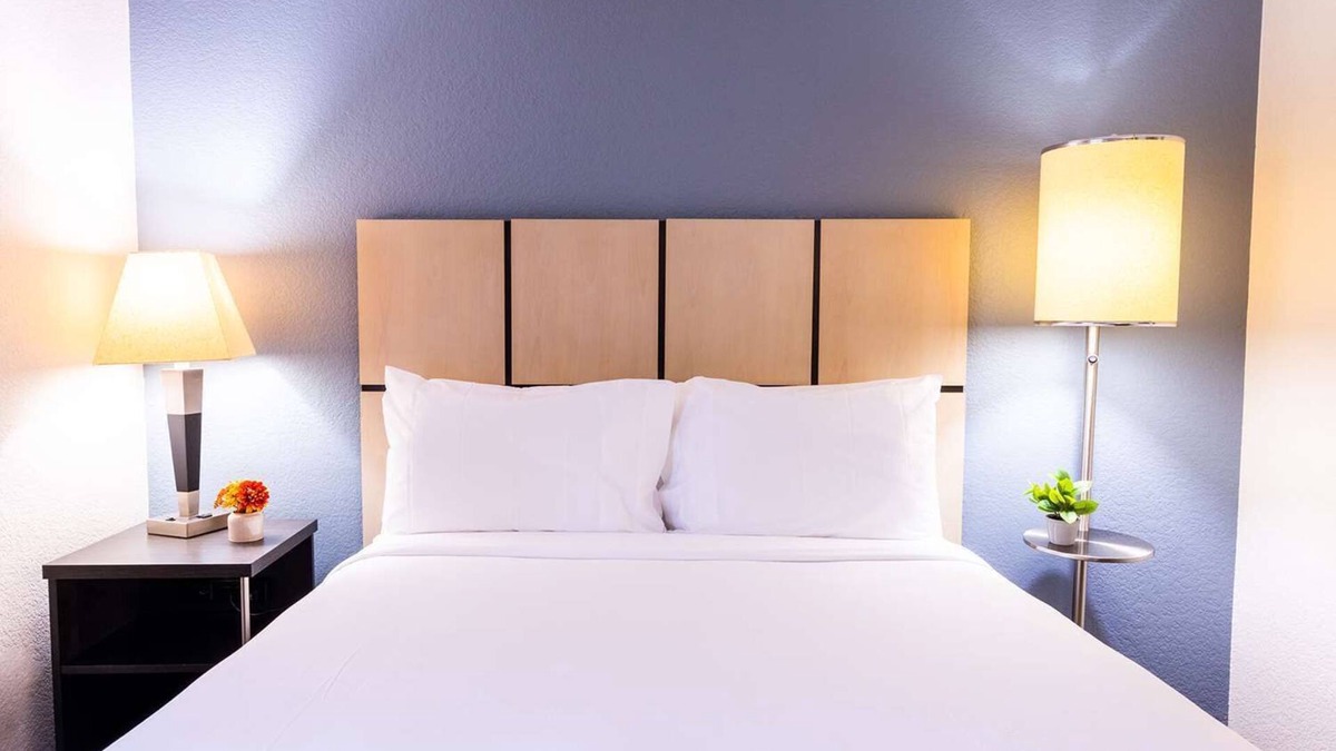 Warrenville Hotel | Making The Best Memories Along The Way! w/Full Kitchen, Pets are Welcome!