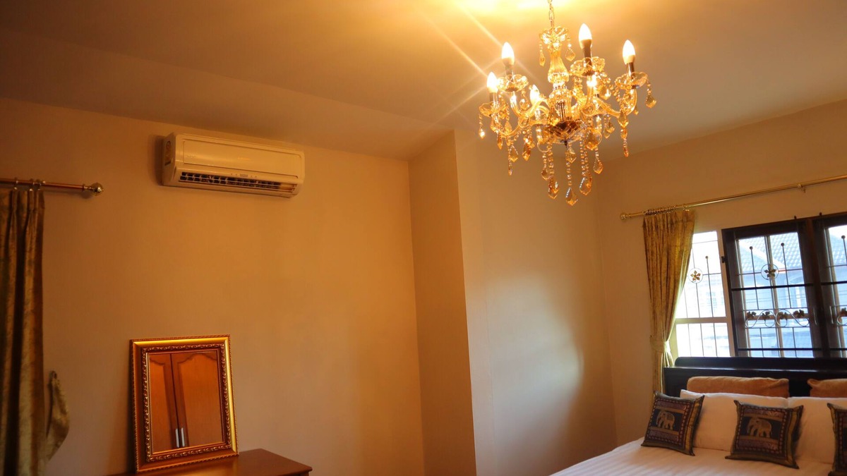 Thawi Watthana House | Mala Orchids cozy thai house 28mins to city center