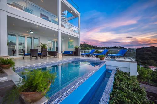 Pacific Marlin Villa | Malibu at Pacific Marlin