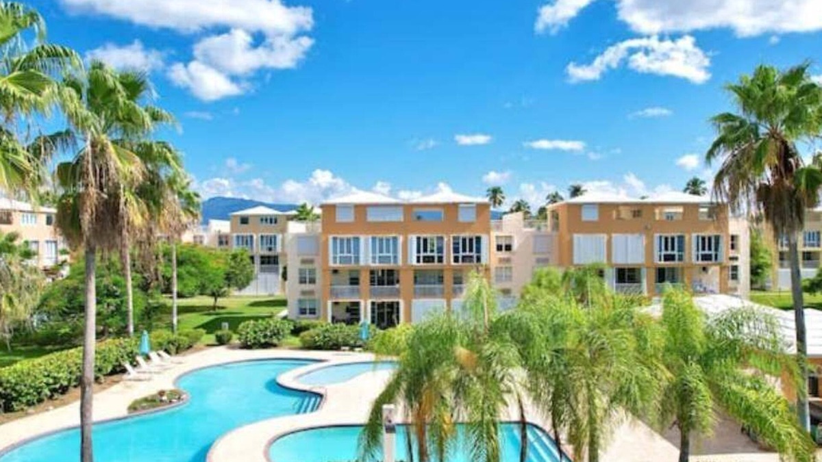 Urbanizacion Santiago Apartment | Malibu Beach Penthouse Steps to Beach & Pool