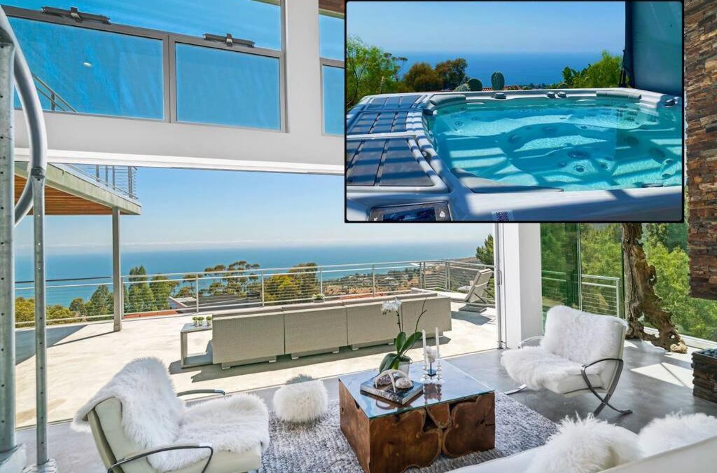 Malibu Villa | Malibu Glass House: Architectural w 180deg Views