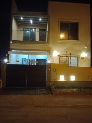 Karachi District Villa | Malik House Bahria town Karachi, Ali block