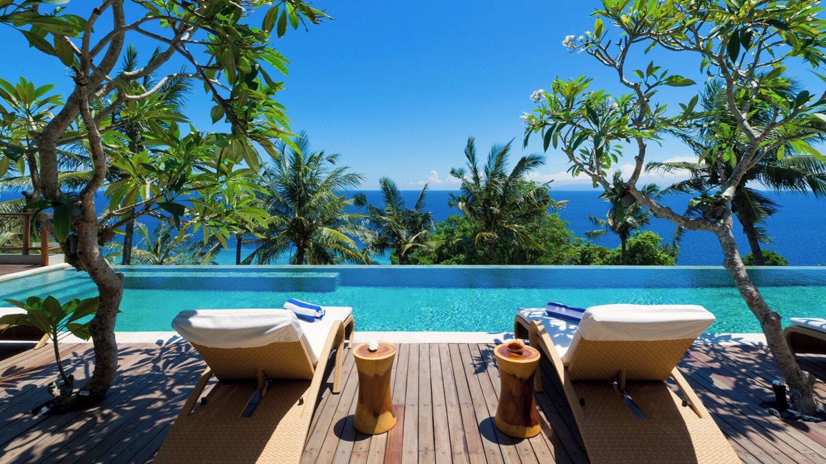Senggigi Bed & Breakfast | Malimbu Cliff Villa