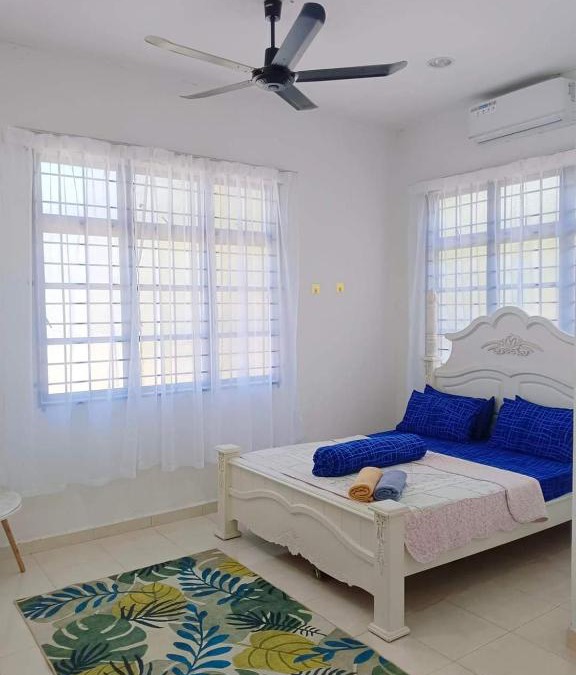 Peringat House | Malin's Homestay Kota Bharu