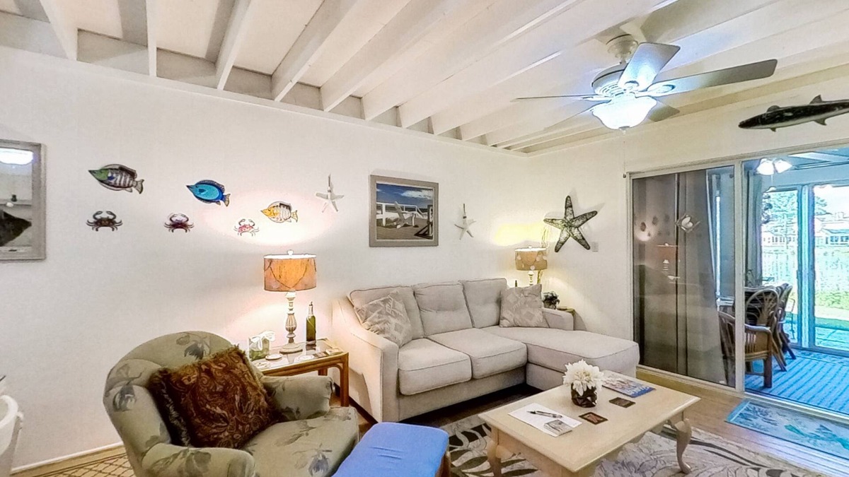 Selbyville House | Mallard Lakes townhouse w/community pool, tennis & basketball court