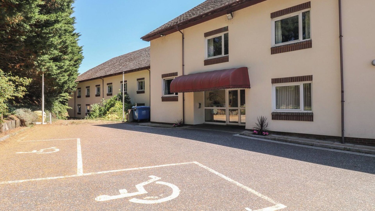 Kingsteignton Cottage | MALLARD, pet friendly in Kingsteignton