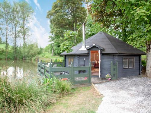 Bradninch House | Mallard Roundhouse - Uk33891