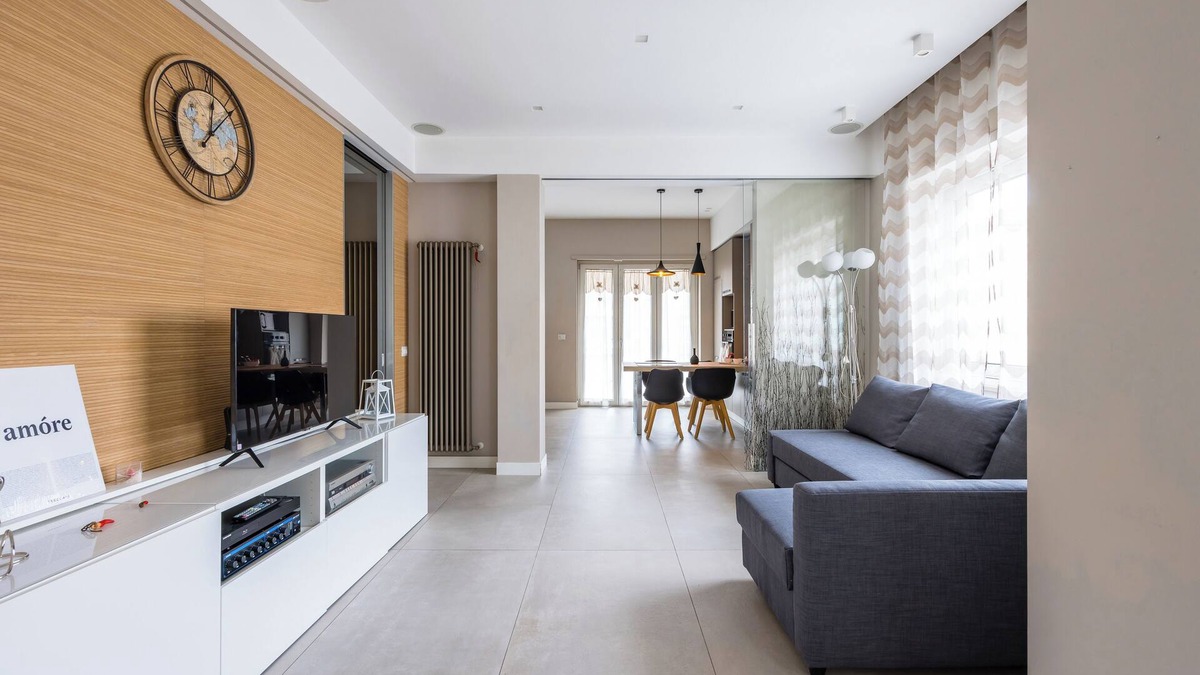 Naples City Centre Apartment | Malta Modern and Lovely Flat with parking