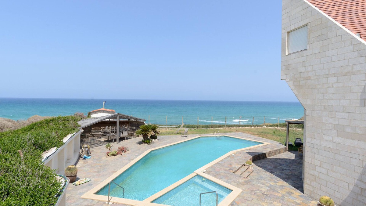 Netanya Villa | MAMAD Coastal Mansion Private Pool in Netanya by FeelHome
