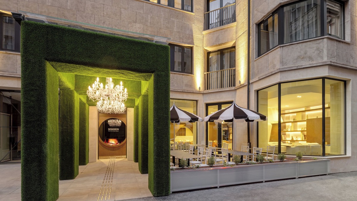 Belvaros - Lipotvaros Hotel | Mamaison Hotel Chain Bridge Budapest