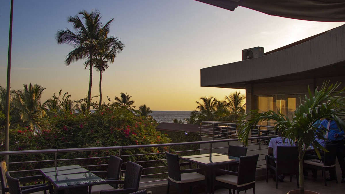 Monrovia Resort | Mamba Point Hotel