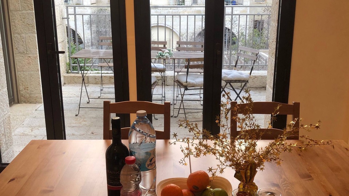Jerusalem City Centre Apartment | Mamilla's Penthouse