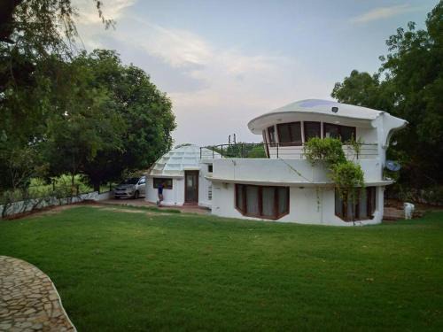 Devdholera House | Mamta's Home- Kensville
