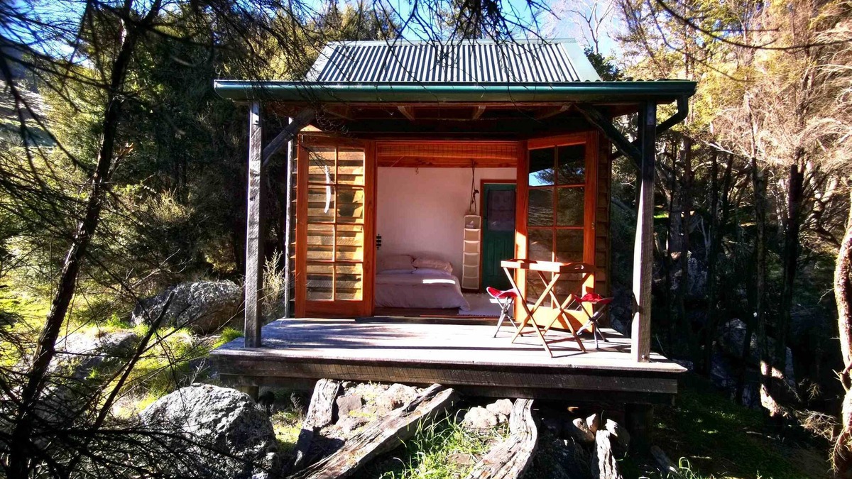Christchurch District Cabin | Manaaki Mai Rustic Retreat
