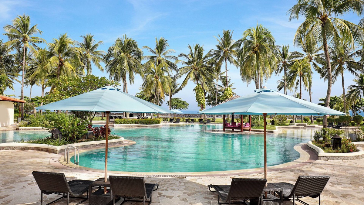 Pineleng Hotel | Manado Tateli Resort and Convention