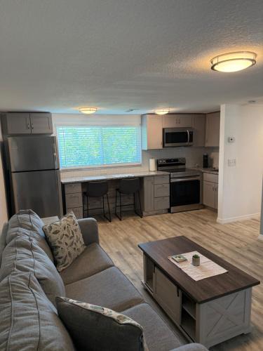 Englewood Apartment | Manasota Delux Villas #7