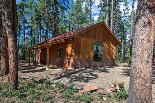 Mancos House | Mancos Cabin Rental on 80 Acres with Mountain View!