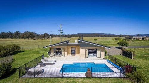 Congewai House | 'Mandalay Villa 2'