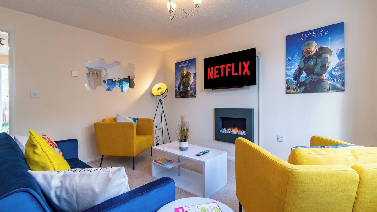 Alvaston House | Mandarin Styles 3 Bedroom w/Garden in Derby
