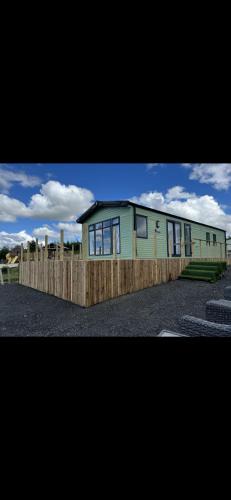 Cumnock Apartment | Maneight Retreat