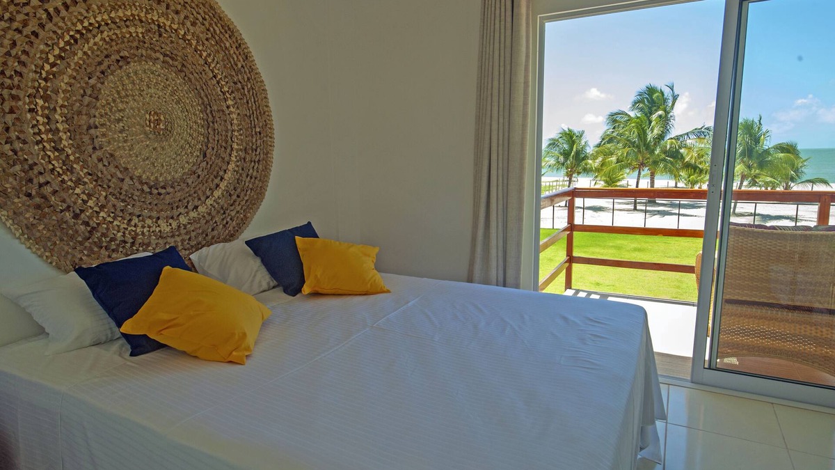 Pilar Apartment | Manga Verde Beach 09: Sky and Beach ViewH