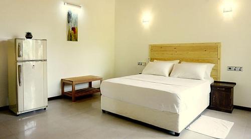Pinnawala Resort | Mangi's Tranquil Bangalows