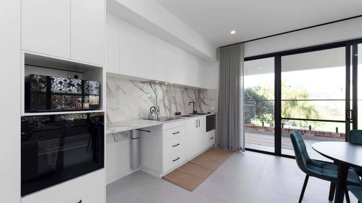 Morley Apartment | Mangini Apartments Su