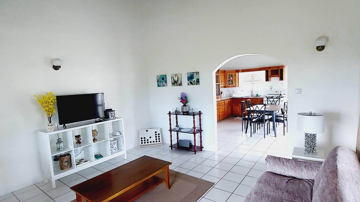 Newcastle House | Mango Delight - 3 bedroom Caribbean Vacation Home