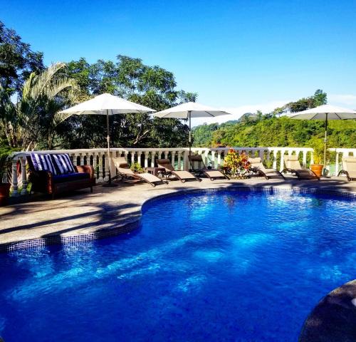 Tres Rios Cabin | Mango Tree Villas