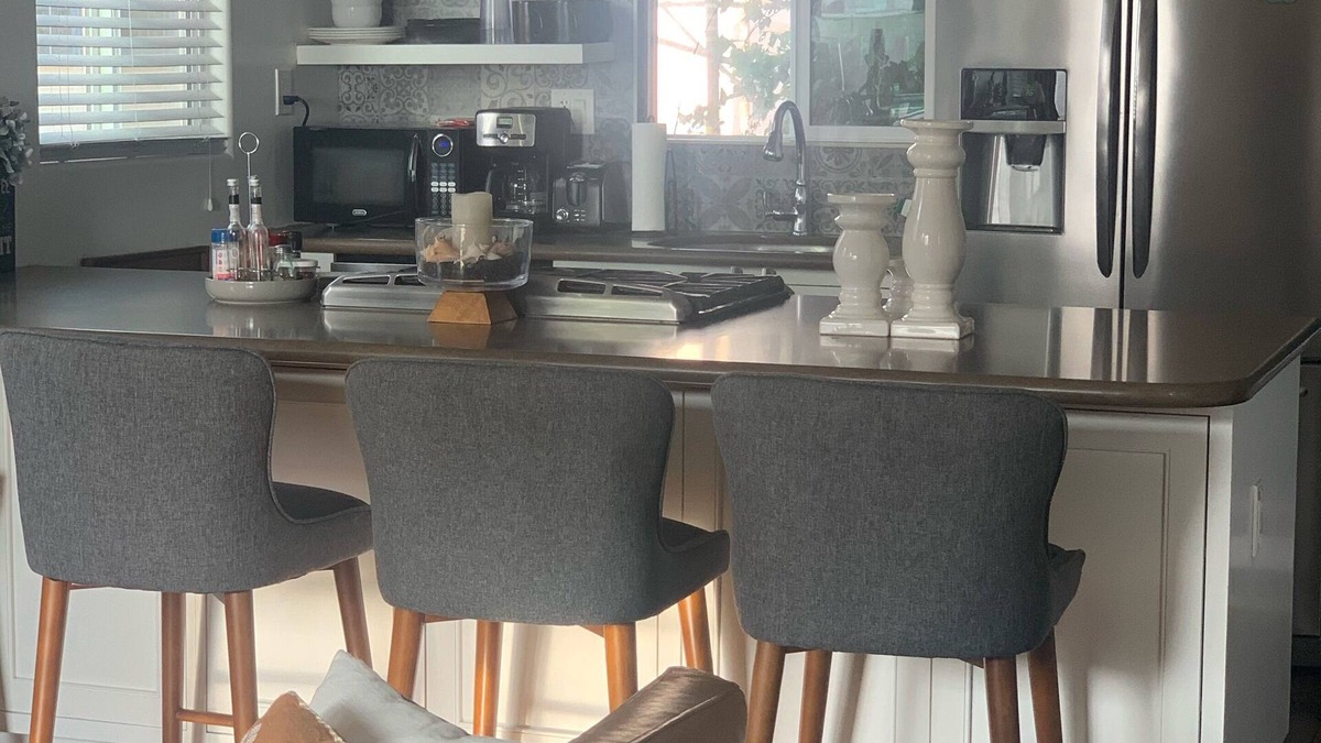 The Strand House | ☀️🏖️🏄🏻‍♂️👙🛼🏐Manhattan Bch adjacent to Hermosa Bch, 2 🚘 Garage, gated patio