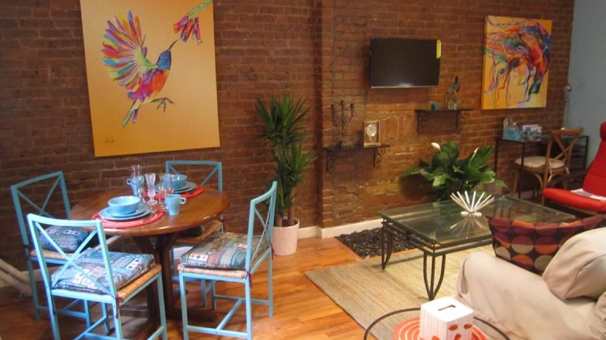 Central Park North Apartment | Manhattan Gem! Walk to University/Apollo Theatre/Rest/Shop. Mins to Subway. WiFi