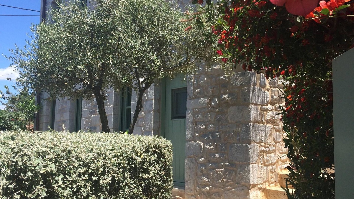 Areopoli Apartment | Mani - traditional stone house