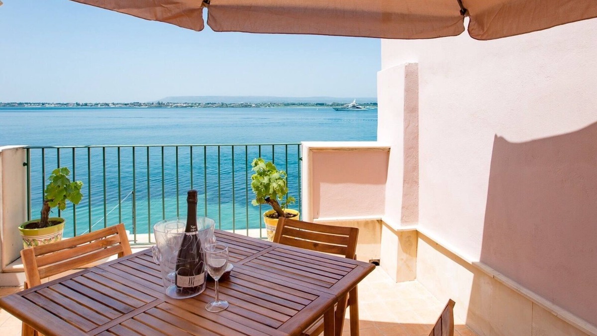 Ortigia House | Maniace Apartment