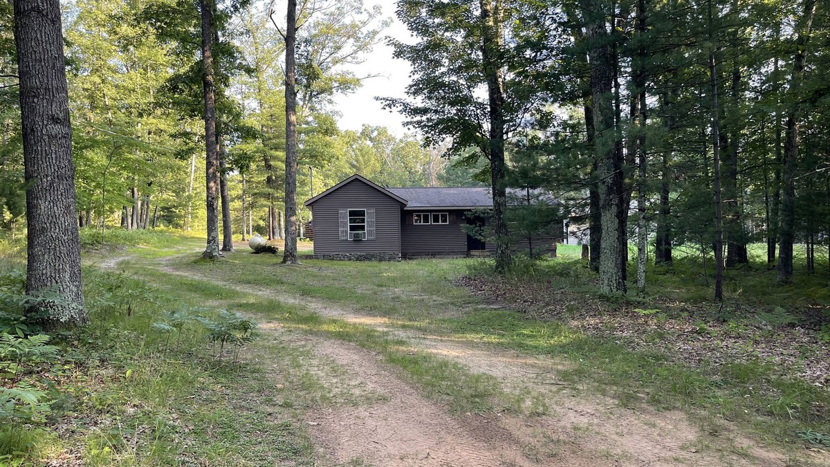 White Cloud Cabin | Manistee National Forest Cabin