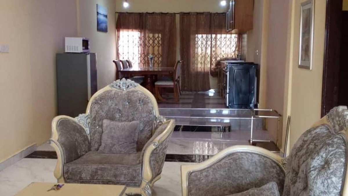 Mankessim House | Mankessim-5bedroom-4bathroom-6beds-parking