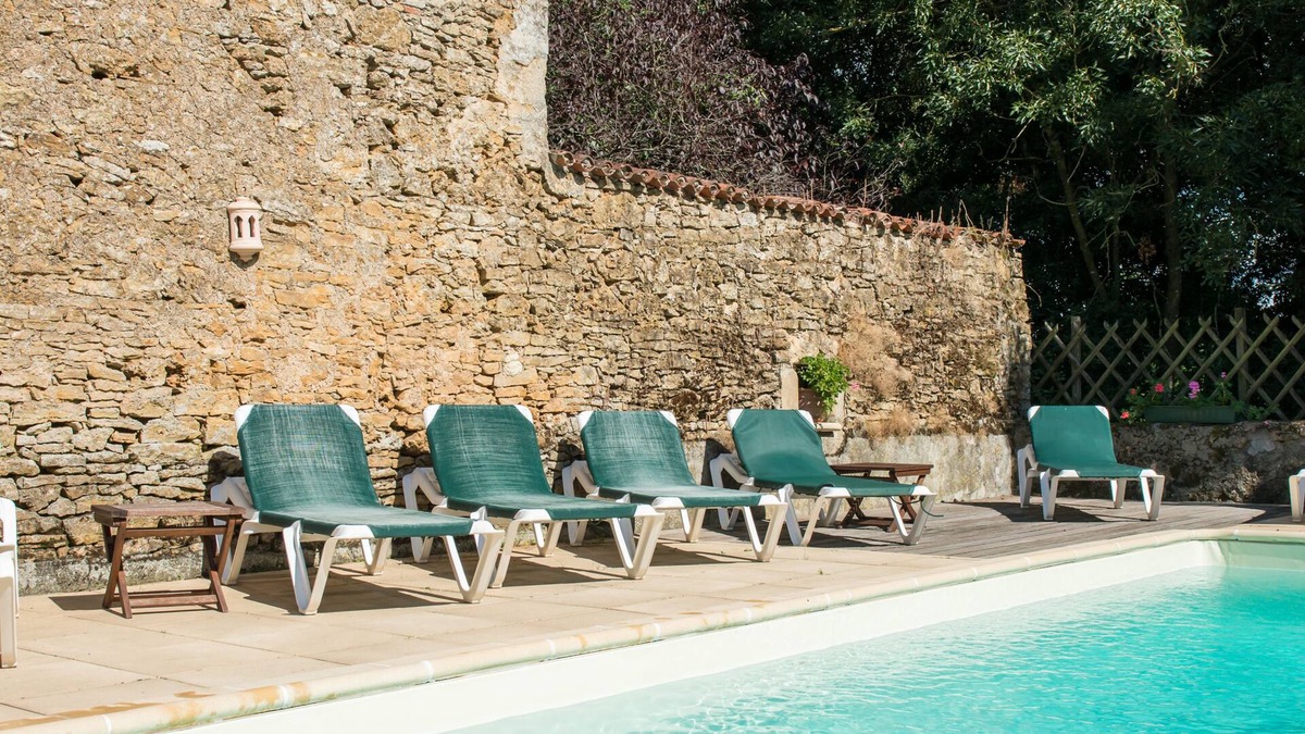 Chantonnay House | Manoir de Ponsay