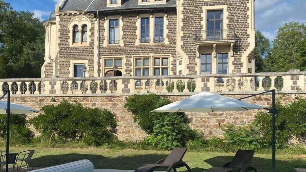 Parentignat Hotel | Manoir des Reves Sauvages