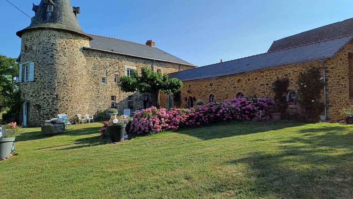 Ahuille Bed & Breakfast | Manoir la Provosterie - OPALE