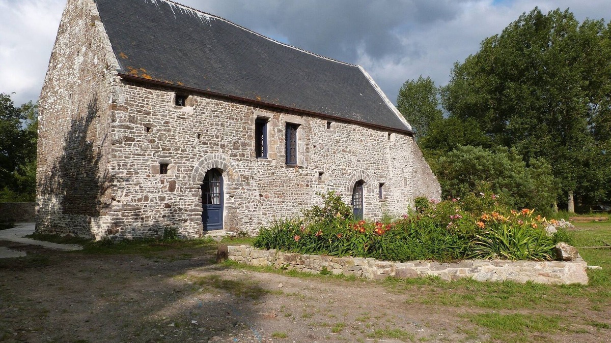 Saint-Lo-d'Ourville House | Manoir Privé, in the heart of 55ha, Pressoir à la ferme near beautiful beaches