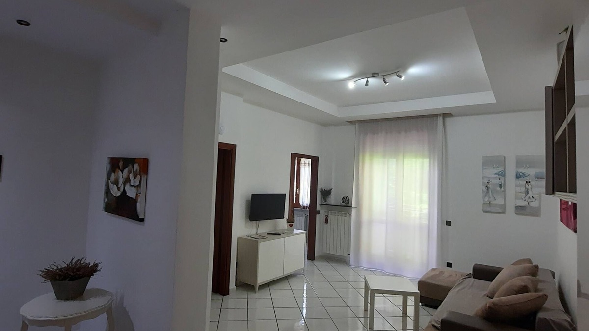 Scafati Apartment | Manor House