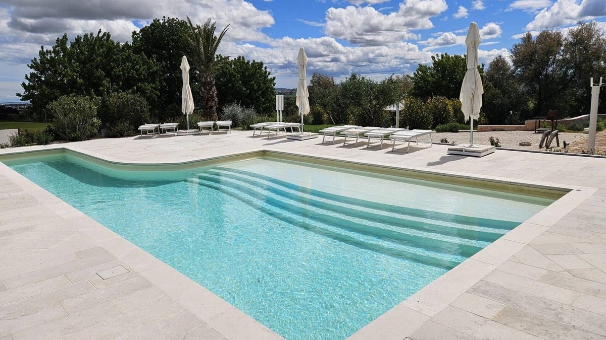 Bettolelle Apartment | Manor in Marche near Adriatic Beaches