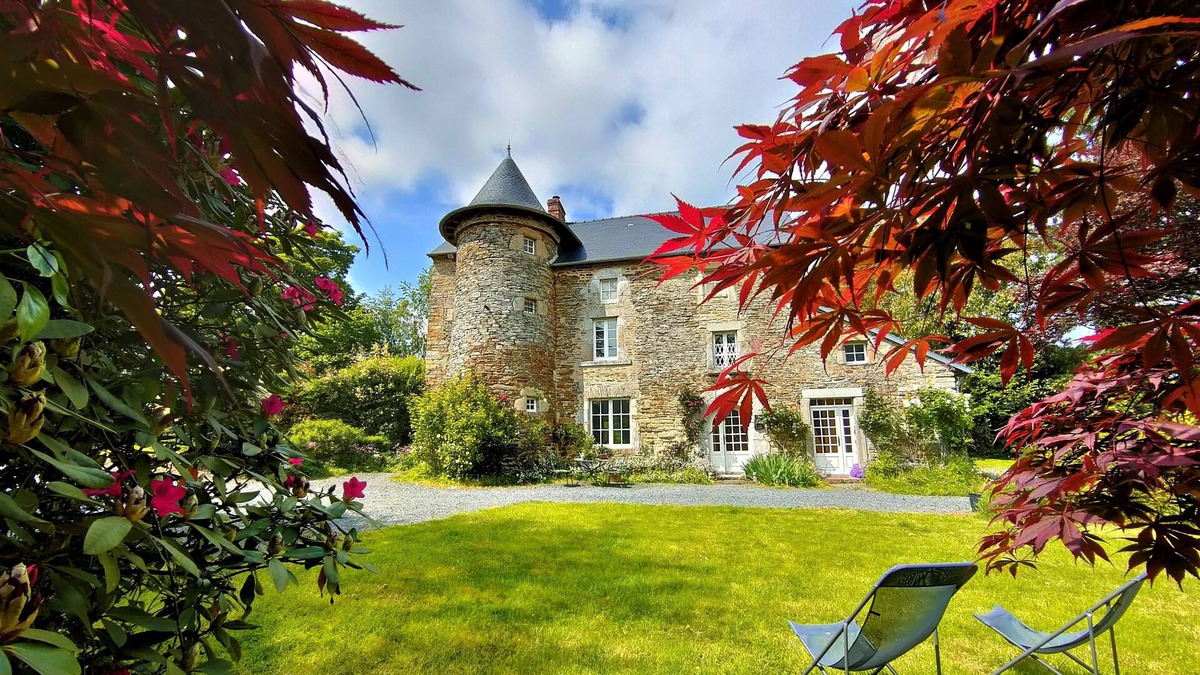 Le Lorey House | Manor XIV century.