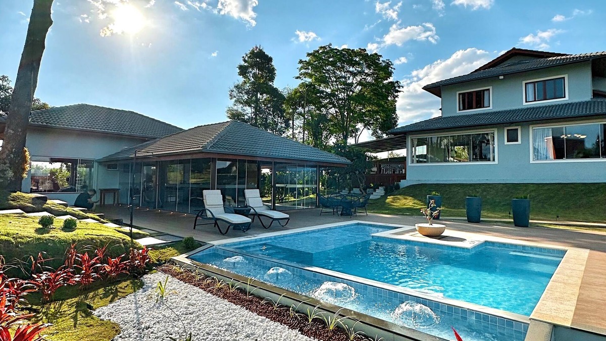 Venda Nova Do Imigrante House | Mansão Exclusiva em Pedra Azul!
