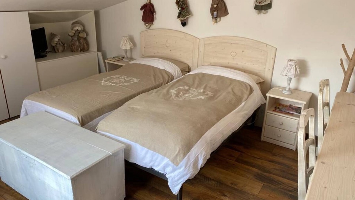 Conco Apartment | Mansarda Le Laite - Two Bedroom Apartment, Sleeps 4