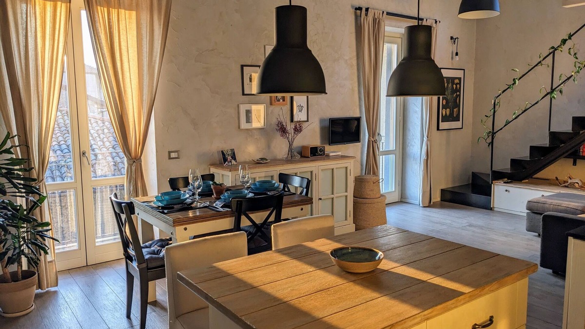Alzano Lombardo Apartment | Mansarda Morlana