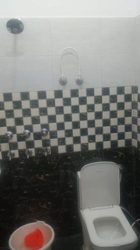 Misrikh House | Mansarovar guest house