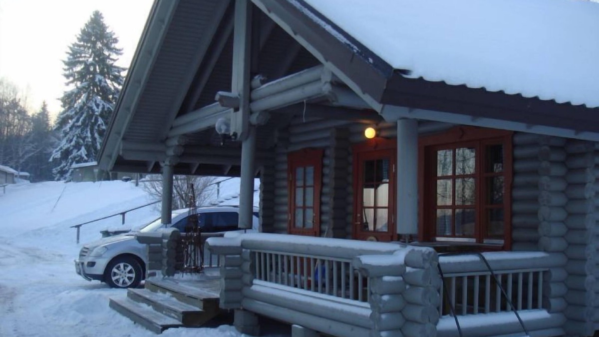 Leppavirta RV Rental | Mansikkaharju Holiday Camp